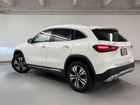 Certified 2025 Mercedes-Benz GLA 250 4MATIC image 9