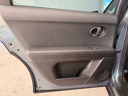 Used 2025 Hyundai Ioniq 5 SEL image 19