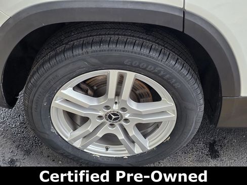Certified 2023 Mercedes-Benz GLB 250 4MATIC image 13