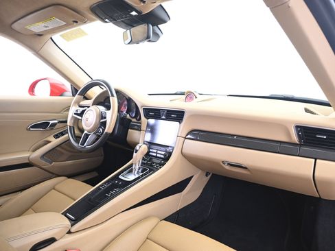 Used 2017 Porsche 911 Carrera S RWD image 18