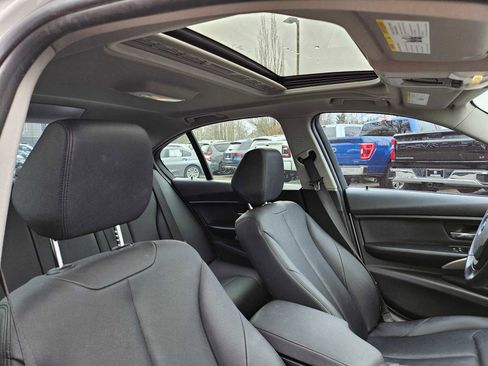 Used 2016 BMW 320i 320i image 13