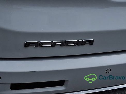 Certified 2017 GMC Acadia Denali w/ Technology Package FWD image 31