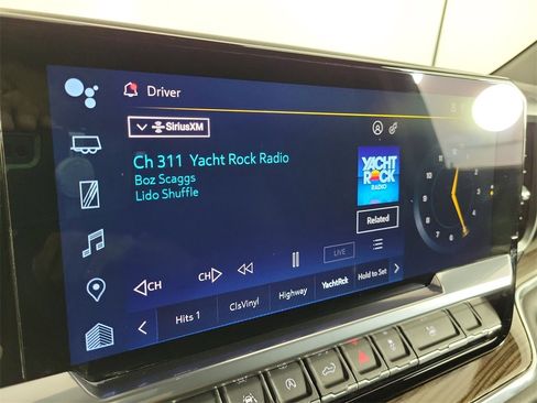 Used 2023 Chevrolet Silverado 1500 LT image 23