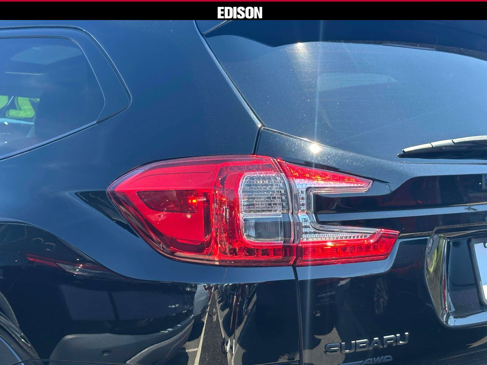 Used 2024 Subaru Ascent Onyx Edition AWD/4WD image 8