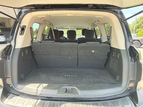 Used 2019 Nissan Armada SV w/ Driver Package RWD image 12