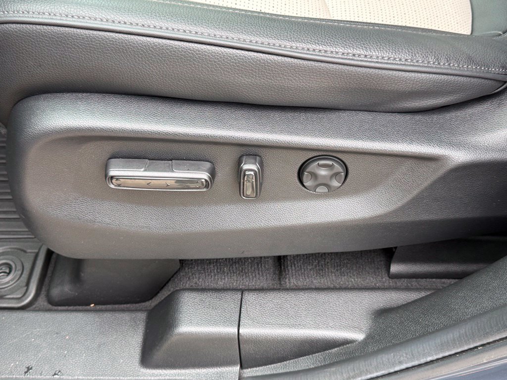 Certified 2025 Honda Odyssey Elite image 26
