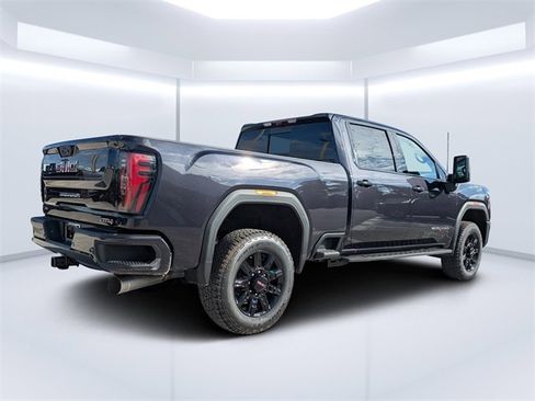 New 2026 GMC Sierra 2500 AT4 w/ AT4 Premium Plus Package image 4