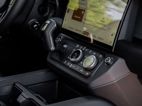New 2026 Land Rover Defender 110 Trophy Edition AWD/4WD image 30