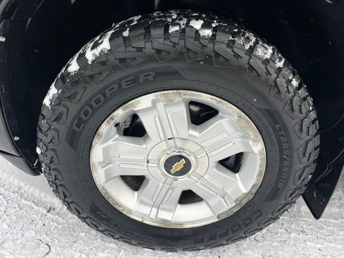 Used 2013 Chevrolet Avalanche LT w/ Suspension Package, Off-Road image 14