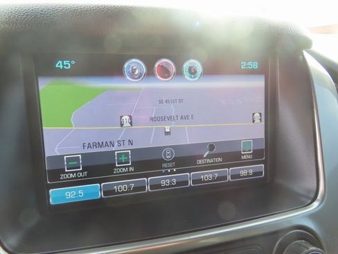 Used 2015 Chevrolet Suburban LTZ image 25