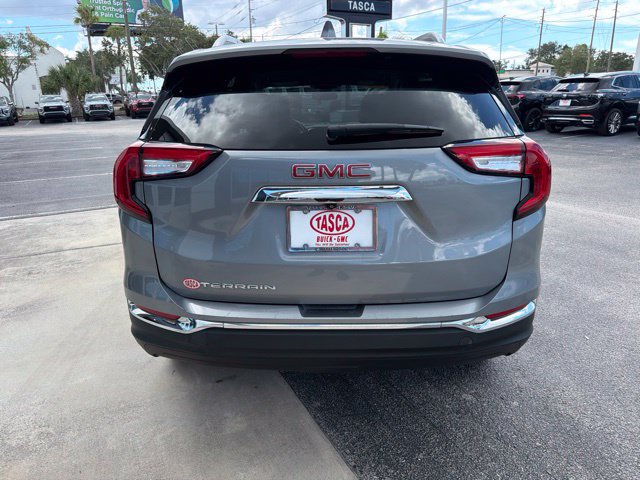 Used 2024 GMC Terrain SLT FWD image 7