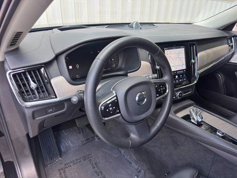 Used 2023 Volvo S90 B6 Ultimate w/ Lounge Package AWD/4WD image 13
