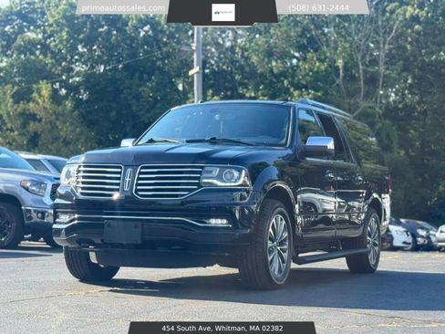 Used 2016 Lincoln Navigator L Select image 1