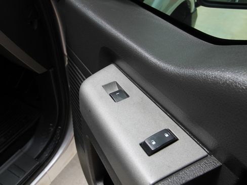 Used 2012 Ford F250 Lariat w/ Lariat Ultimate Pkg image 38