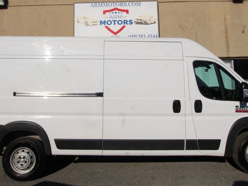 Used 2016 RAM ProMaster 2500 image 4