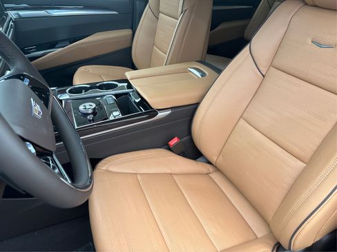 New 2025 Cadillac Escalade Premium Luxury w/ Touring Package image 9