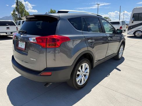 Used 2014 Toyota RAV4 Limited w/ Technology Package FWD image 3