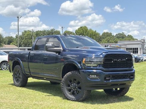 Used 2024 RAM 2500 Limited AWD/4WD image 14