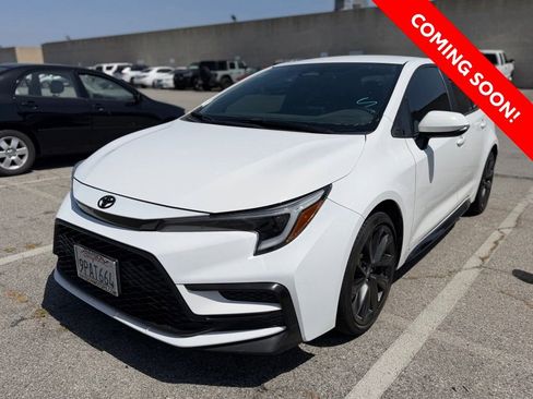 Certified 2024 Toyota Corolla SE FWD image 2