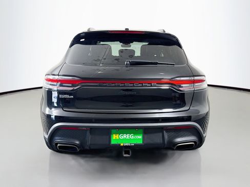 Used 2022 Porsche Macan w/ Premium Package Plus AWD/4WD image 8
