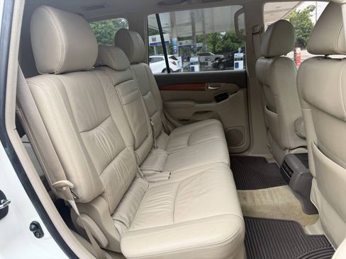 Used 2007 Lexus GX 470 AWD/4WD image 9