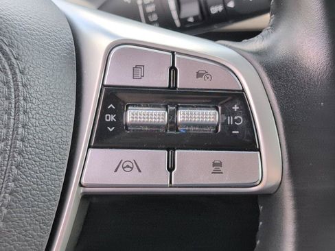 Used 2025 Kia Telluride S FWD image 31