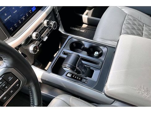 Used 2022 Ford F150 Lightning XLT AWD/4WD image 27