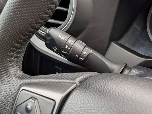 Used 2021 Toyota Tacoma TRD Off-Road AWD/4WD image 25