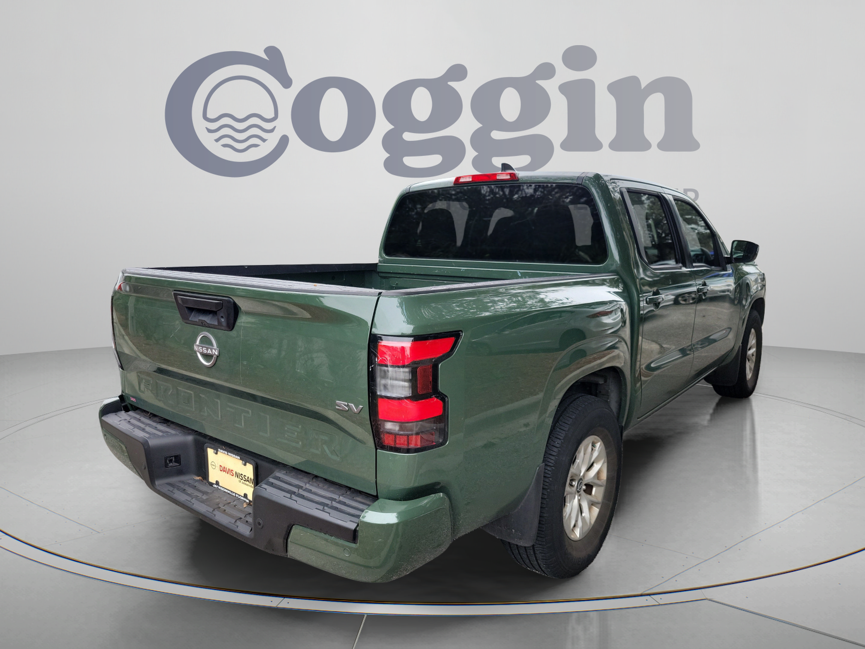 Used 2024 Nissan Frontier SV w/ Technology Package RWD image 6