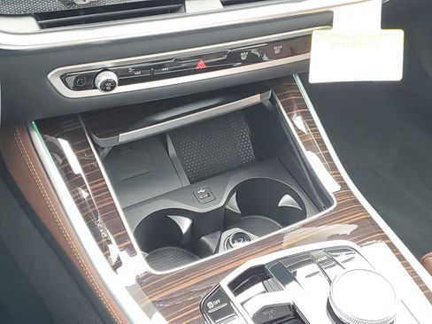 New 2026 BMW X5 xDrive40i w/ M Sport Package AWD/4WD image 19