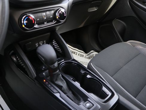 Used 2023 Chevrolet TrailBlazer LT image 24