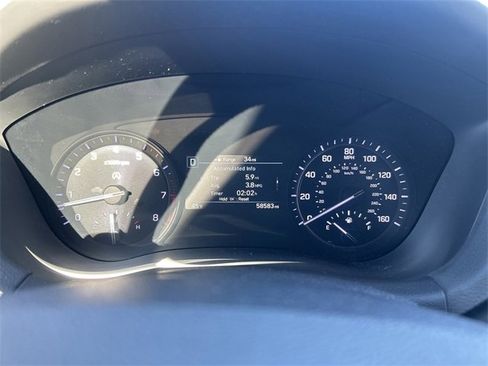 Used 2019 Genesis G80 3.8 image 10