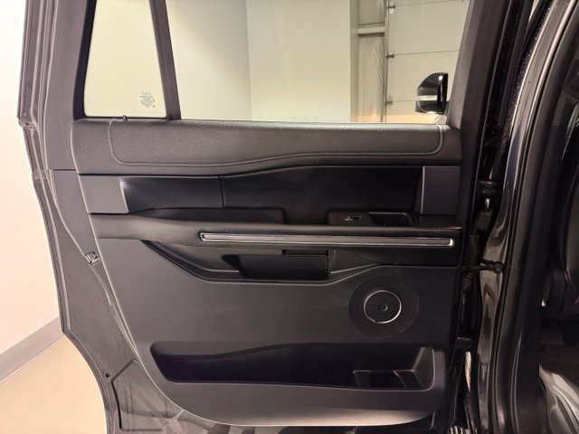 Used 2021 Ford Expedition Max XLT AWD/4WD image 25