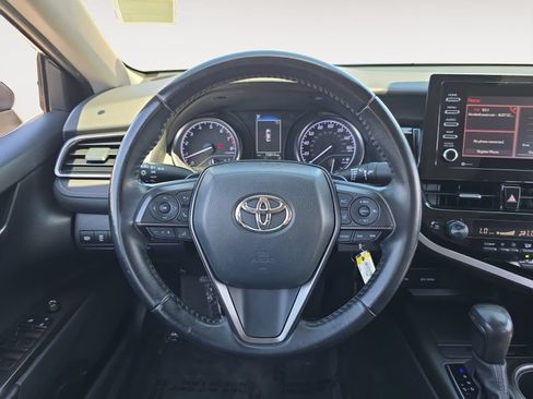 Certified 2022 Toyota Camry SE FWD image 12