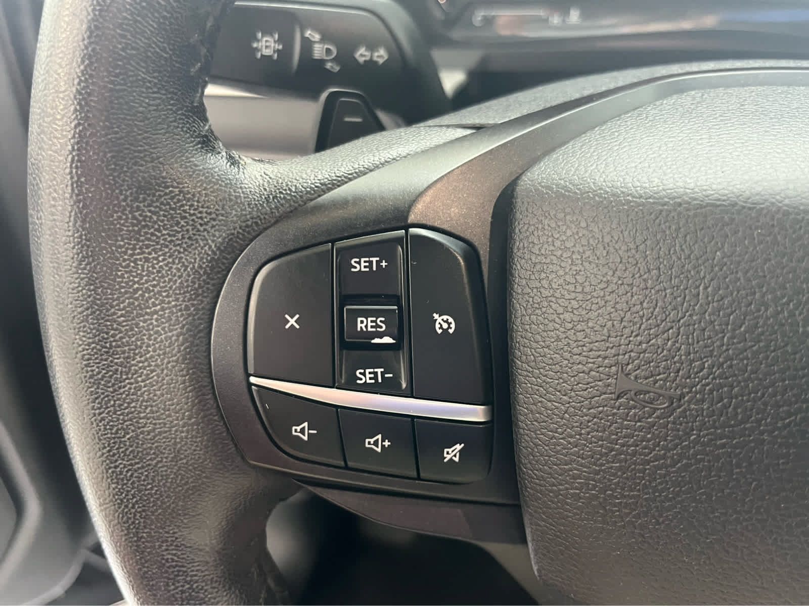 Certified 2020 Ford Explorer XLT w/ Equipment Group 202A AWD/4WD image 26