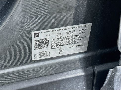 Used 2019 Chevrolet Equinox LT w/ Sun & Navigation Package FWD image 12