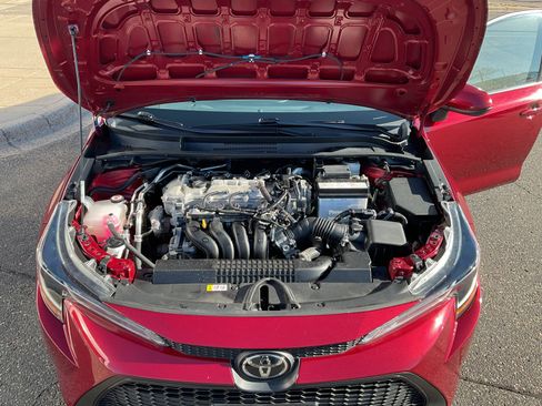 Used 2022 Toyota Corolla LE w/ Carpet Mat Package (TMS) FWD image 33