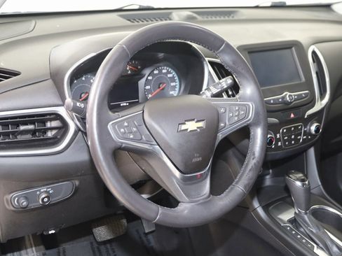 Used 2018 Chevrolet Equinox LT image 6