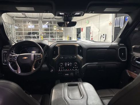 Used 2021 Chevrolet Silverado 3500 High Country AWD/4WD image 32