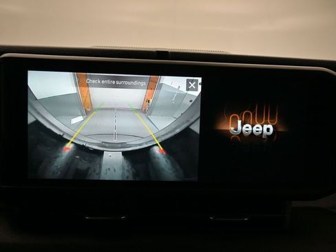Used 2024 Jeep Wrangler Sport AWD/4WD image 19