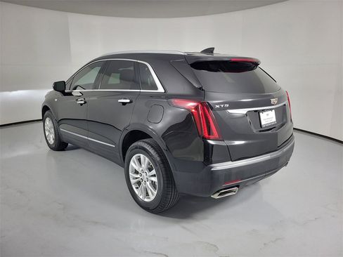 Certified 2023 Cadillac XT5 Luxury image 3