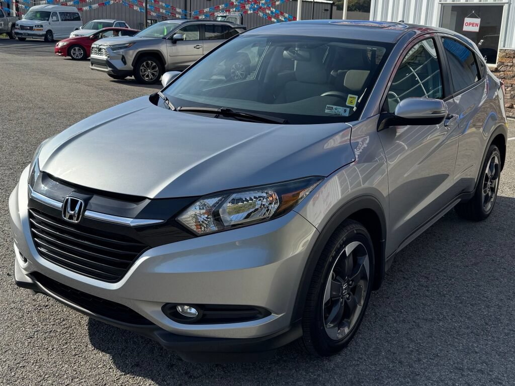 Used 2018 Honda HR-V EX image 3