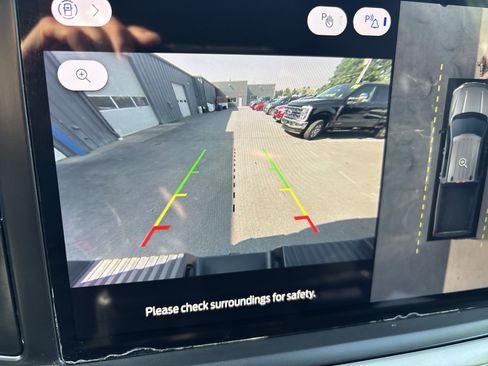 Used 2024 Ford F350 Lariat w/ Camper Package image 26