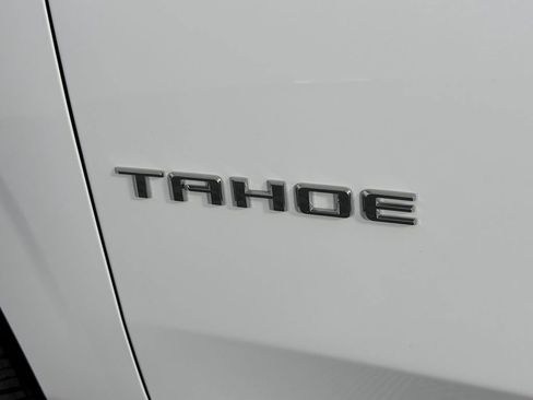 Used 2024 Chevrolet Tahoe LS RWD image 13