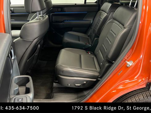 Used 2024 Hyundai Santa Fe Calligraphy AWD/4WD image 22