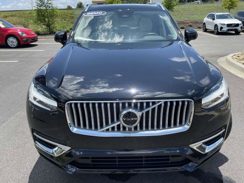 New 2025 Volvo XC90 B6 Plus w/ Protection Package image 2