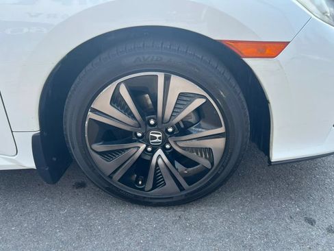 Used 2017 Honda Civic EX-L image 6