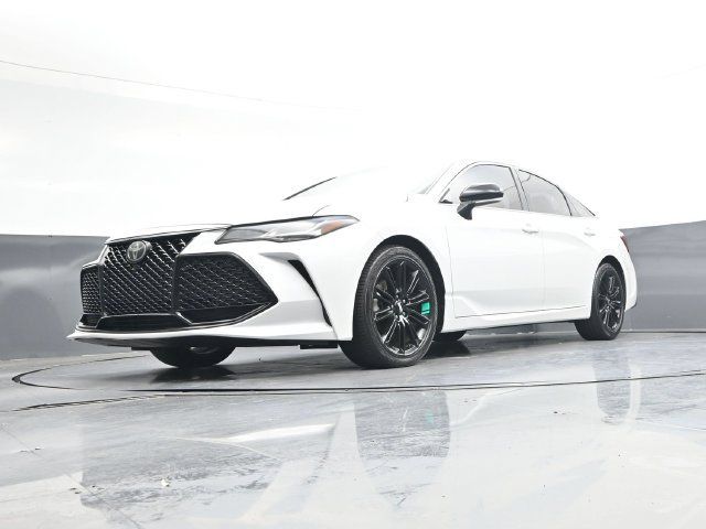 Used 2019 Toyota Avalon Touring FWD image 37