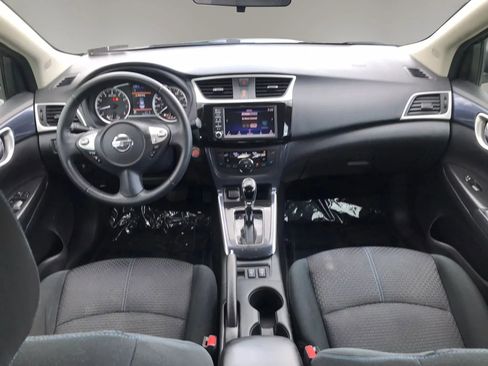 Used 2019 Nissan Sentra SR FWD image 33
