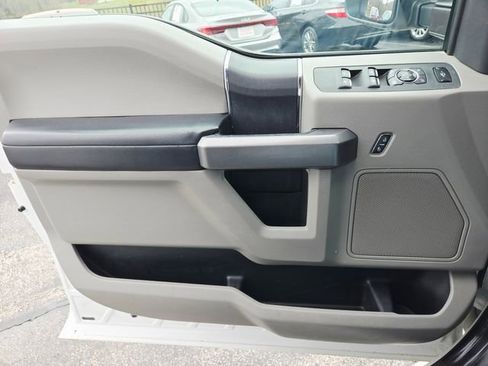 Used 2017 Ford F250 XLT w/ XLT Value Package image 34